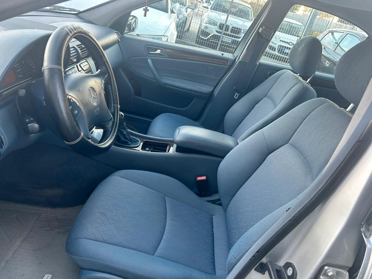 Mercedes-benz C 180 2.0 metano ASI 2001
