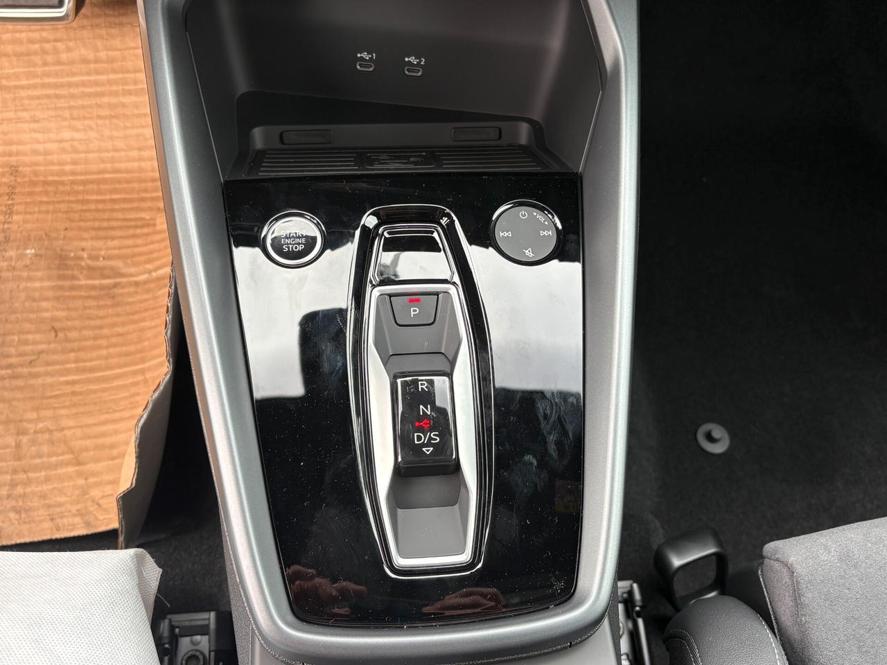 NEW Audi A3 SPORTBACK IDENTITY BLACK TDI 110 kW S tronic line edition TETTO APRIBILE