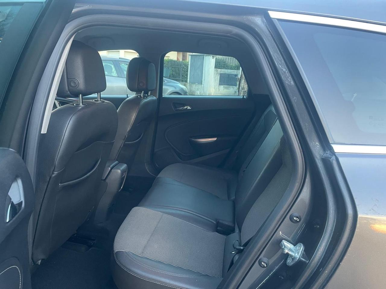 Opel Astra 1.3 CDTI 95CV S&S 5 porte Cosmo 2012