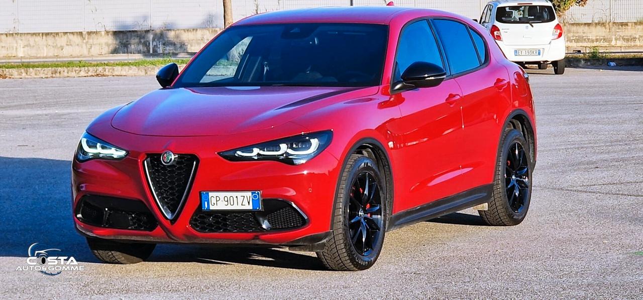 Alfa Romeo Stelvio 2.2 Turbodiesel 160 CV AT8 RWD Super