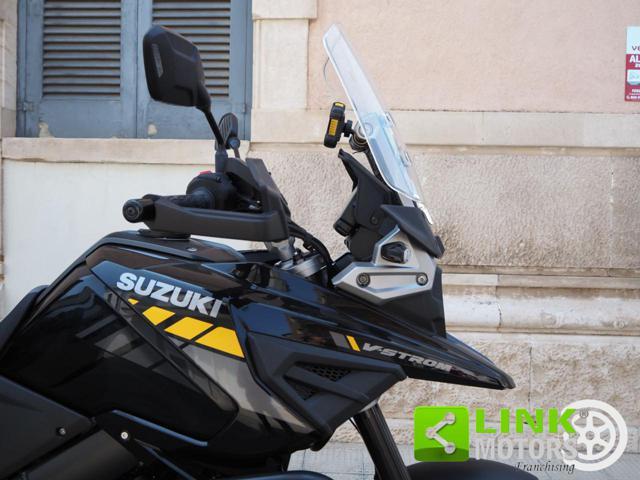 SUZUKI V-Strom 1050 XT PRO * IVA ESPOSTA*