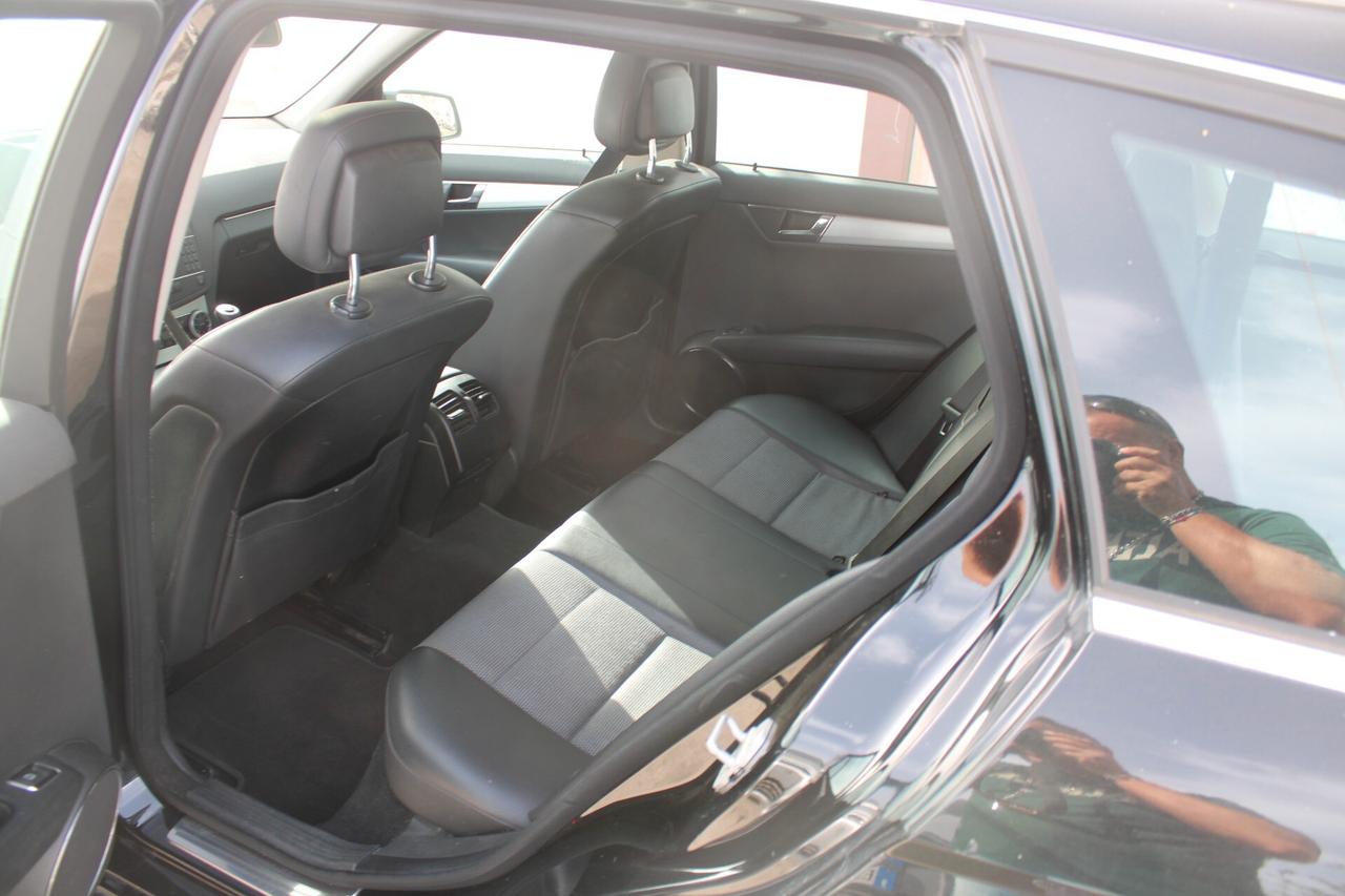 Mercedes-benz C 220 CDI BlueEFFICIENCY Avantgarde