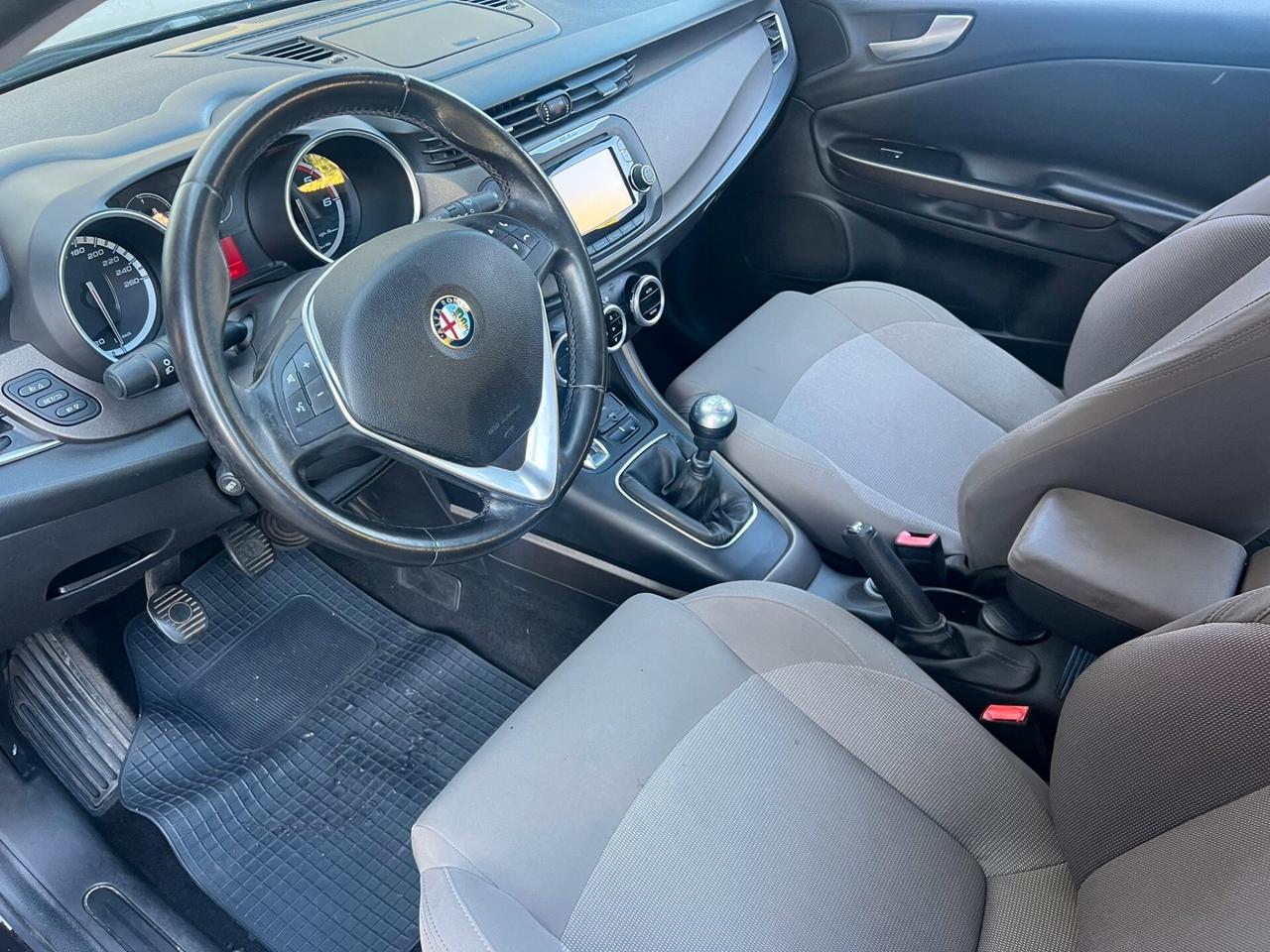 Alfa Romeo Giulietta 1.6 JTDm 105 CV Exclusive