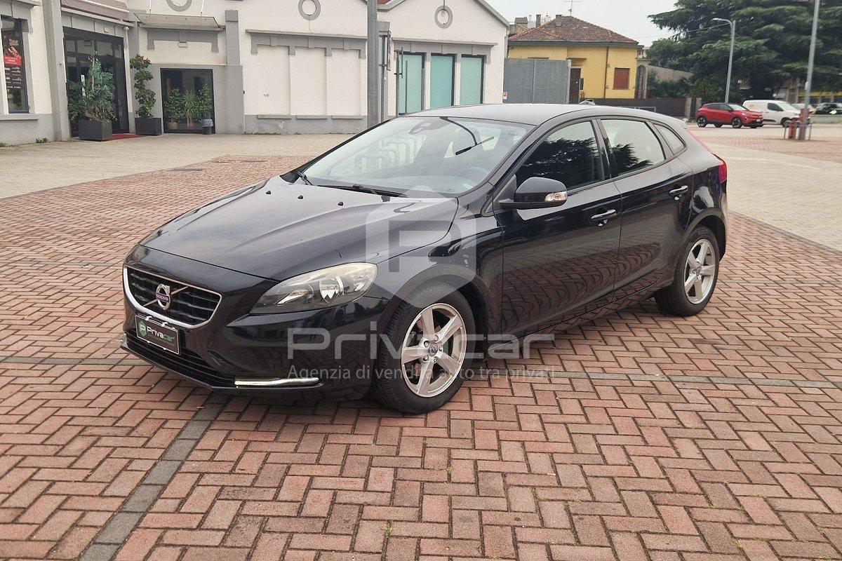 VOLVO V40 D2 1.6 Kinetic
