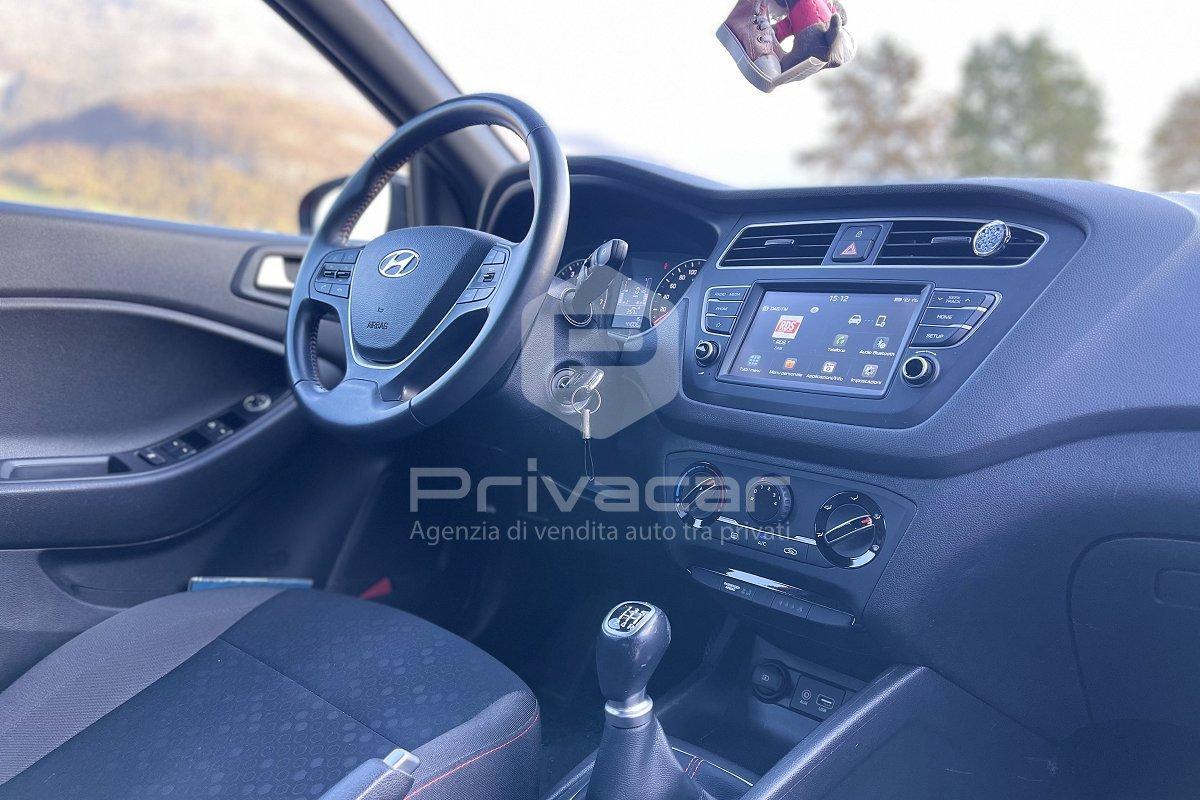 HYUNDAI i20 1.2 5 porte Connectline