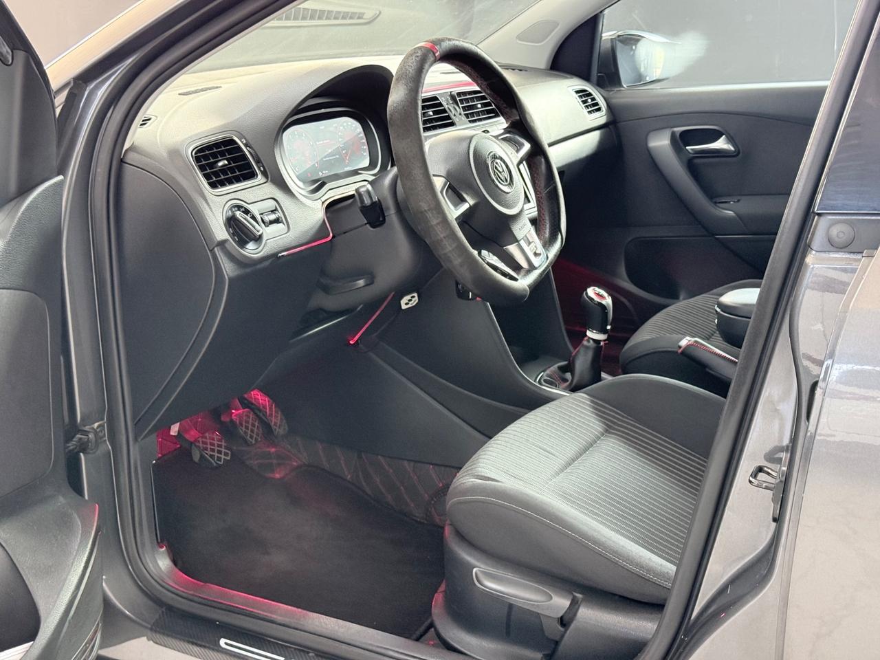Volkswagen Polo 1.6 5 porte Highline BiFuel