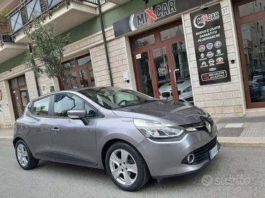 RENAULT Clio 1.2 75CV BENZINA NAVI UNIPRO