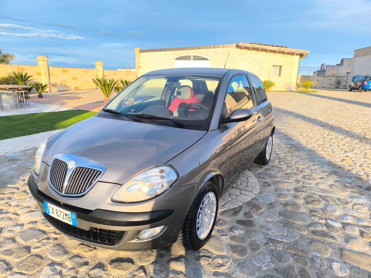 Lancia Ypsilon 1.2 benzina perfetta