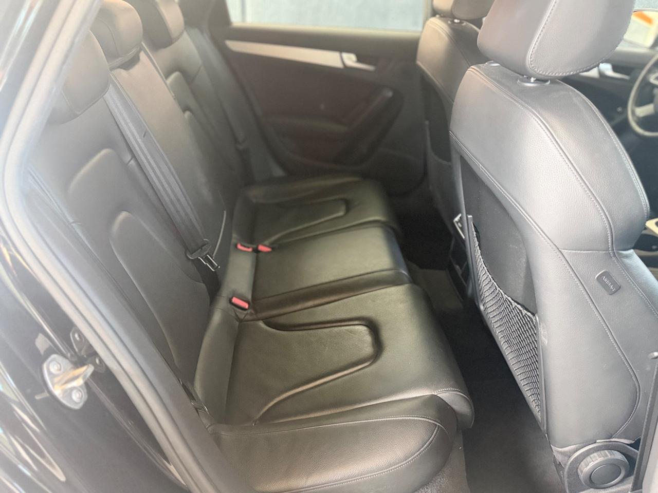 Audi A4 Avant 2.0 TDI 143CV F.AP. multitronic S-Line NEOPATENTATI