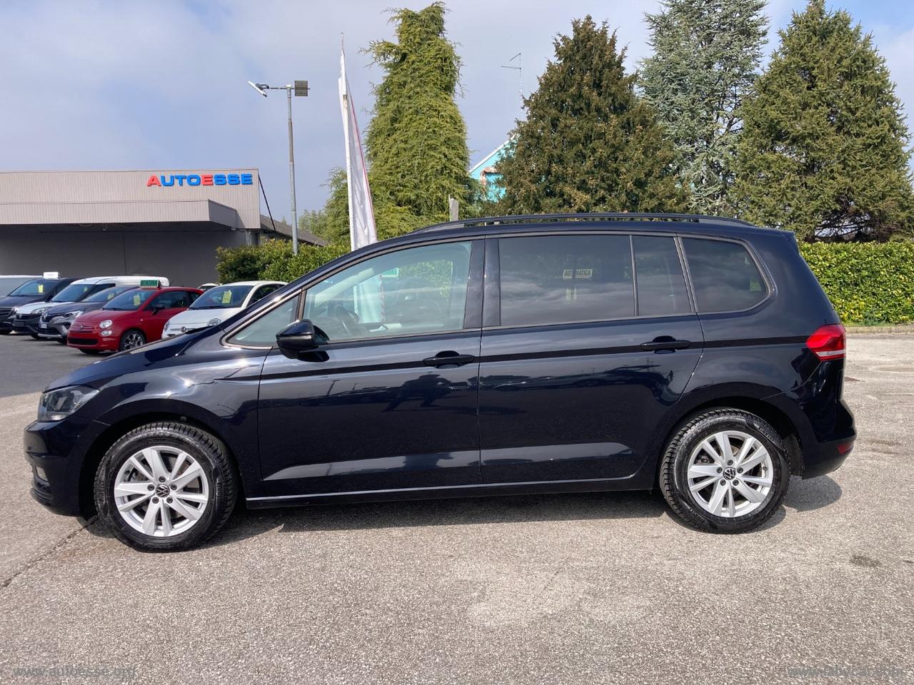 VOLKSWAGEN Touran 2.0 TDI 150 CV DSG Business BMT