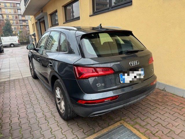 AUDI Q5 2.0 TDI 190 CV quattro S tronic Business