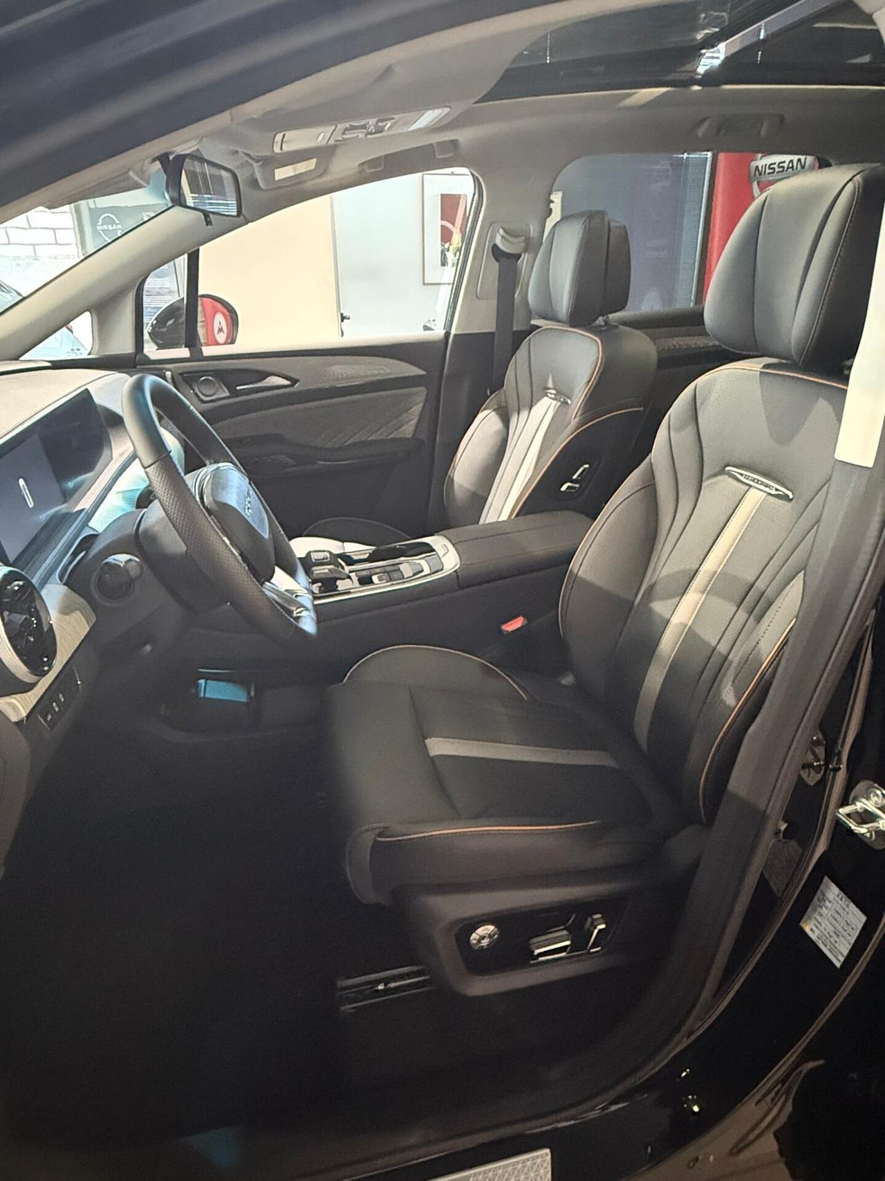 Forthing U-Tour 1.5 TGDI GPL 5 posti