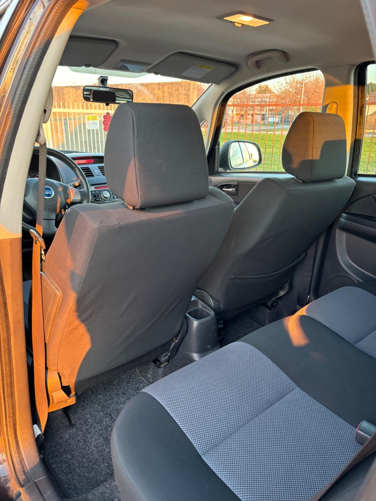 Fiat Sedici 1.9 MJT 4x4 con soli 118000km