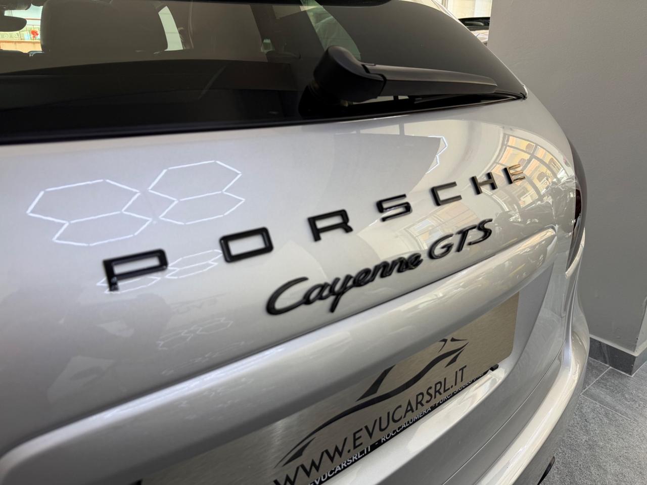 Porsche Cayenne 4.8 GTS