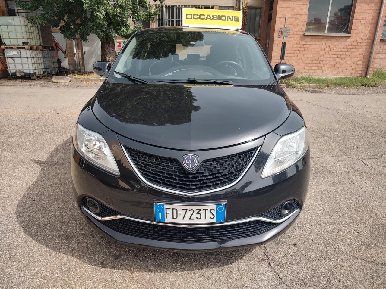 Lancia Ypsilon 1.2 69 CV 5 porte Gold, BENZINA, OK NEOPATENTATI, GARANZIA L.12 MESI
