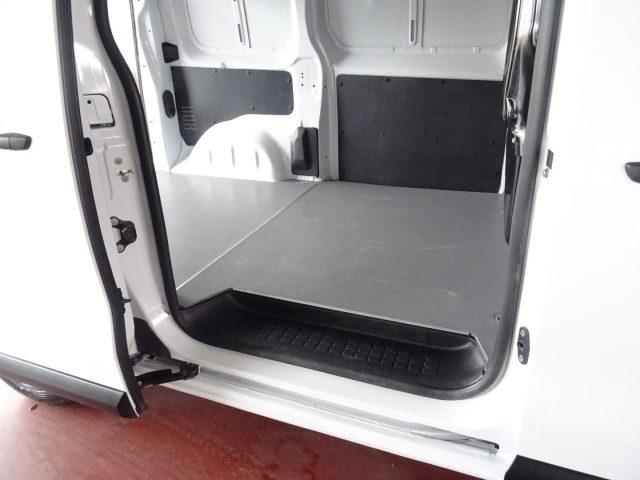 PEUGEOT Expert BlueHDi140S&S EAT8 Automatic PL-TN Premium Standar