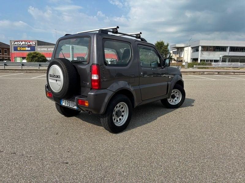 Suzuki Jimny 1.3 VVT Evolution+ 4WD E6
