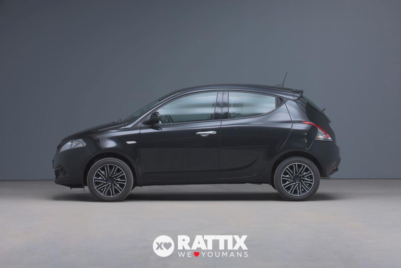 Lancia Ypsilon 1.0 Firefly Hybrid 70CV Oro