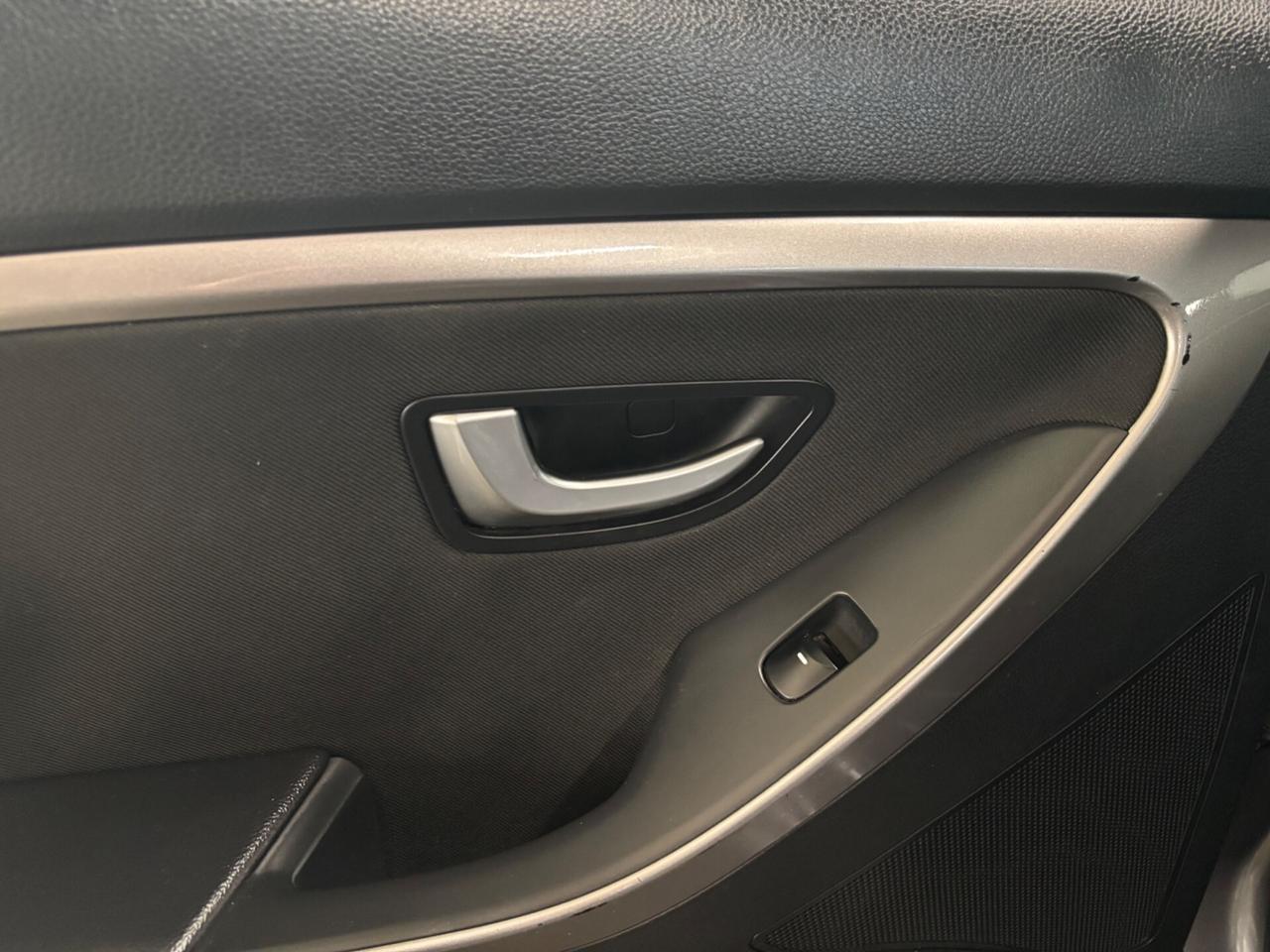 Hyundai i30 1.6 CRDi OK NEOPATENTATI