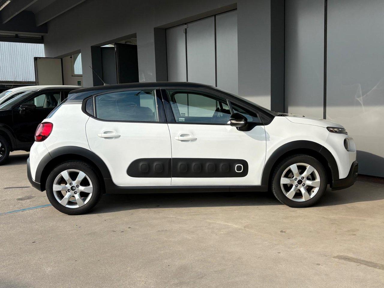Citroen C3 1.2 puretech Shine 82cv