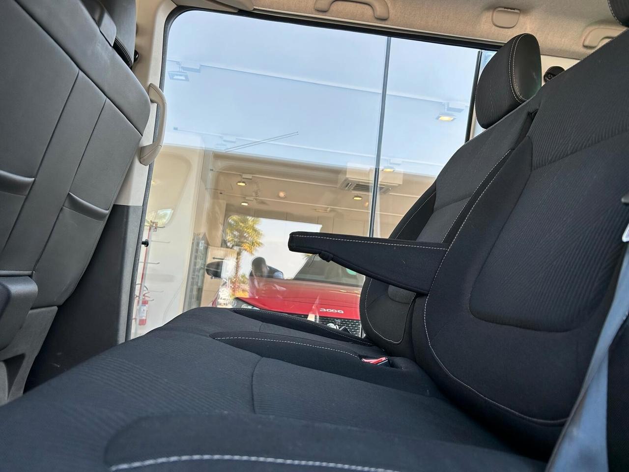 Renault Trafic T29 INTENS HEAVY 1.6 dCi PC-TN 9 posti