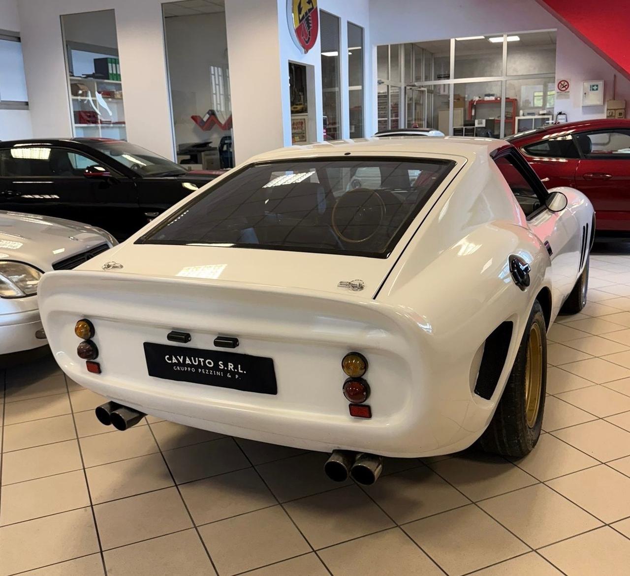 Nissan 280 ZX particolare restauro GTO 250