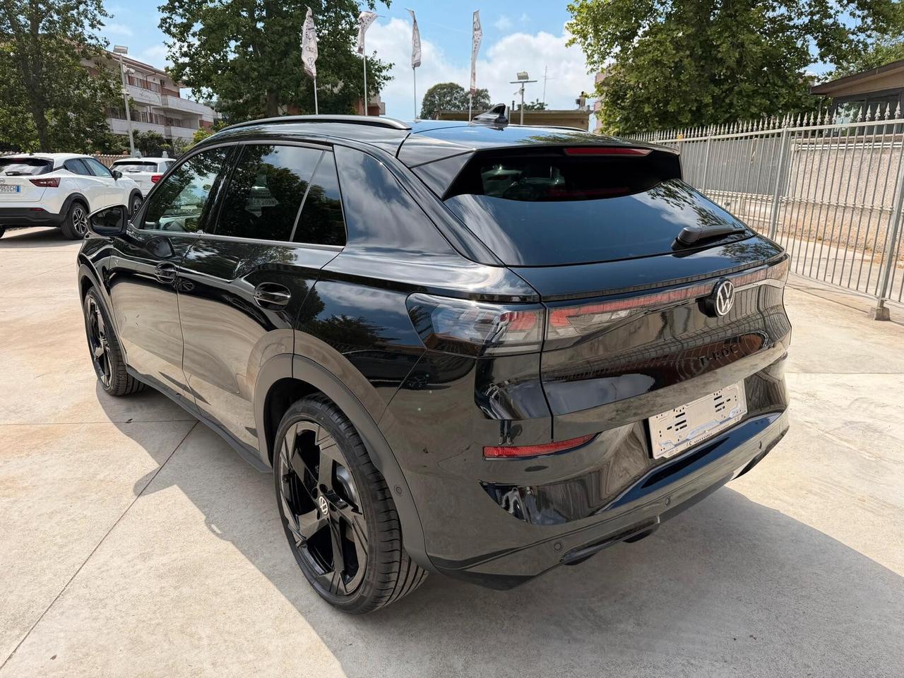 Volkswagen T-Roc 1.5 eTSI ACT 150 CV DSG R-Line