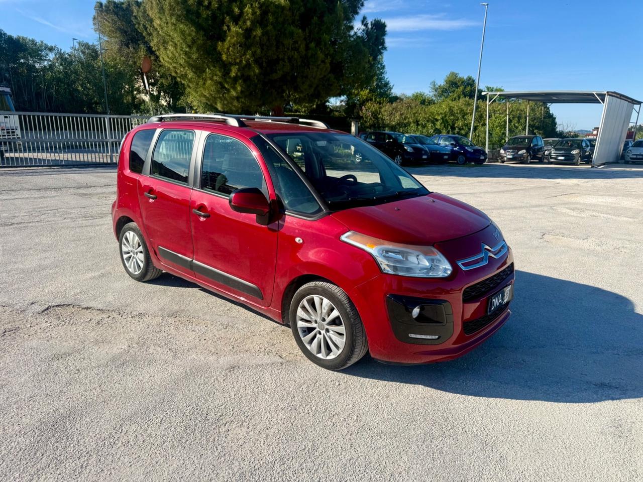Citroen c3 Picasso 1.4 benzina Metano Neopatentati