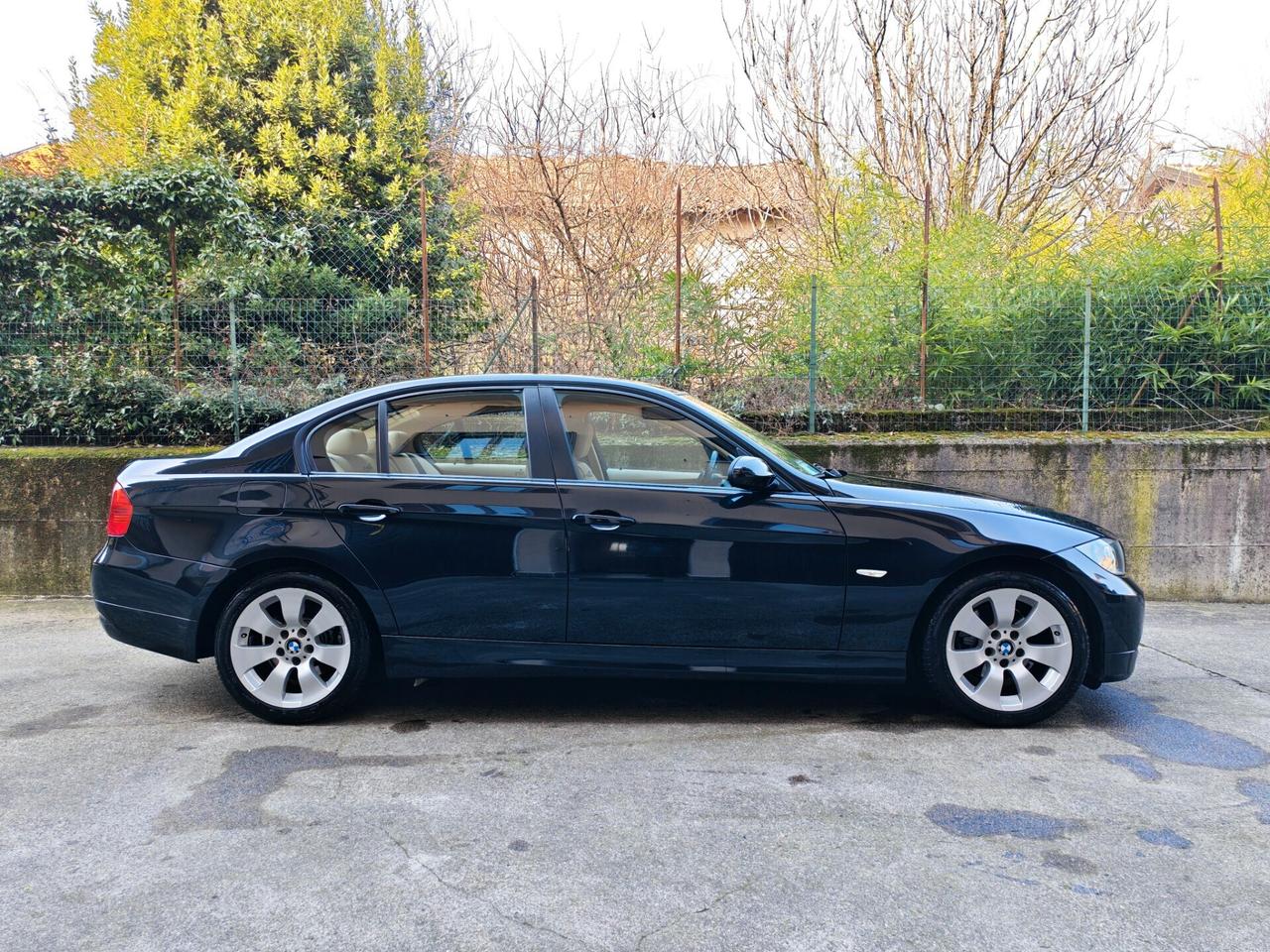 BMW 318i 2.0 BENZINA 143cv / Uniproprietario