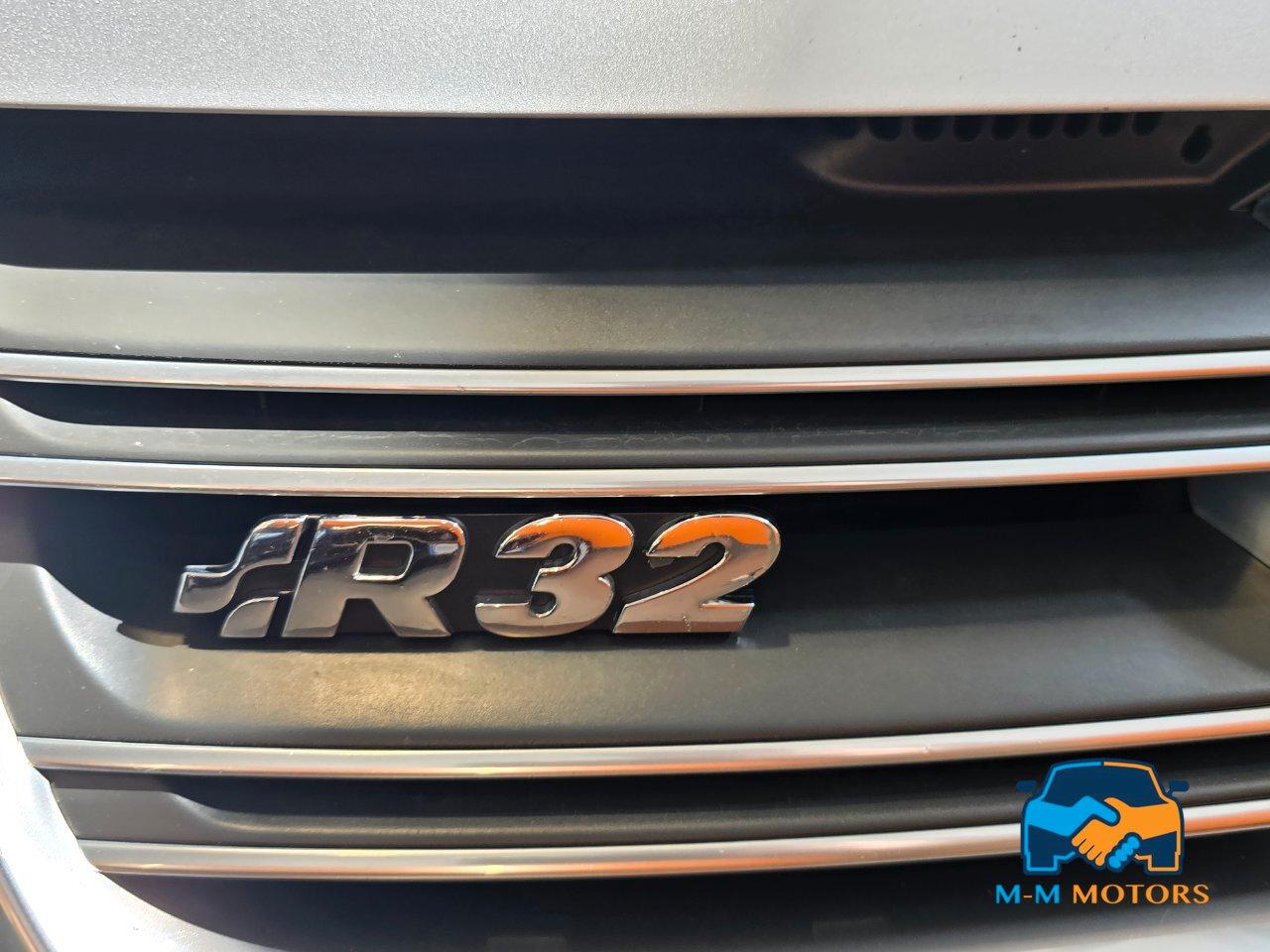 Volkswagen Golf 5 Porte Golf 5p R32 3.2 VR6 4motion dsg