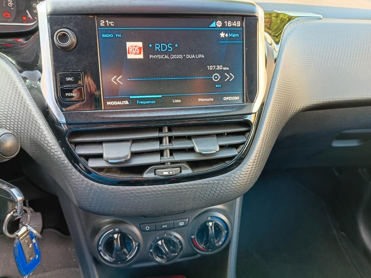 Peugeot 2008 PureTech 82 Active UNICO PROPROETARIO OK NEOPATENTATI