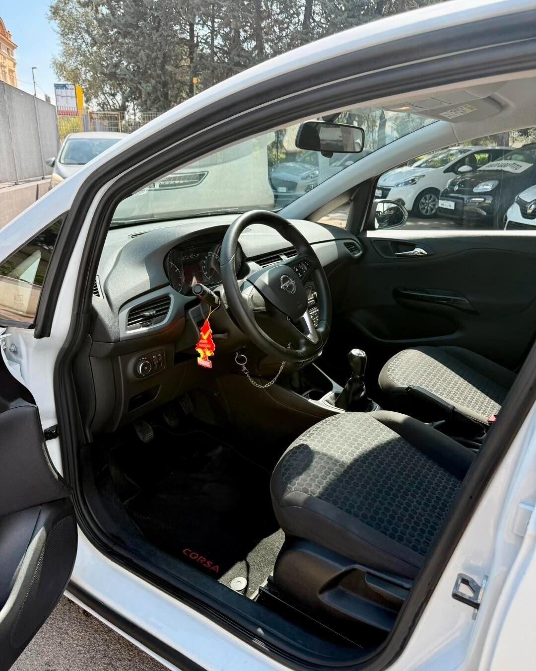 Opel Corsa 1.4 90CV GPL Tech 5 porte b-Color