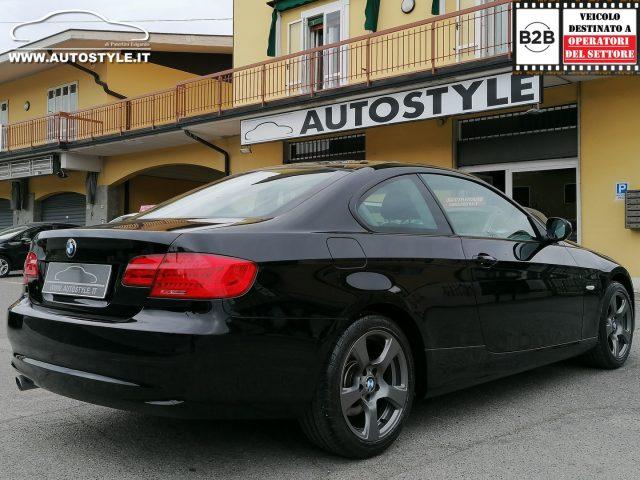 BMW 320 d Coupé 184Cv *BLACK-LINE*