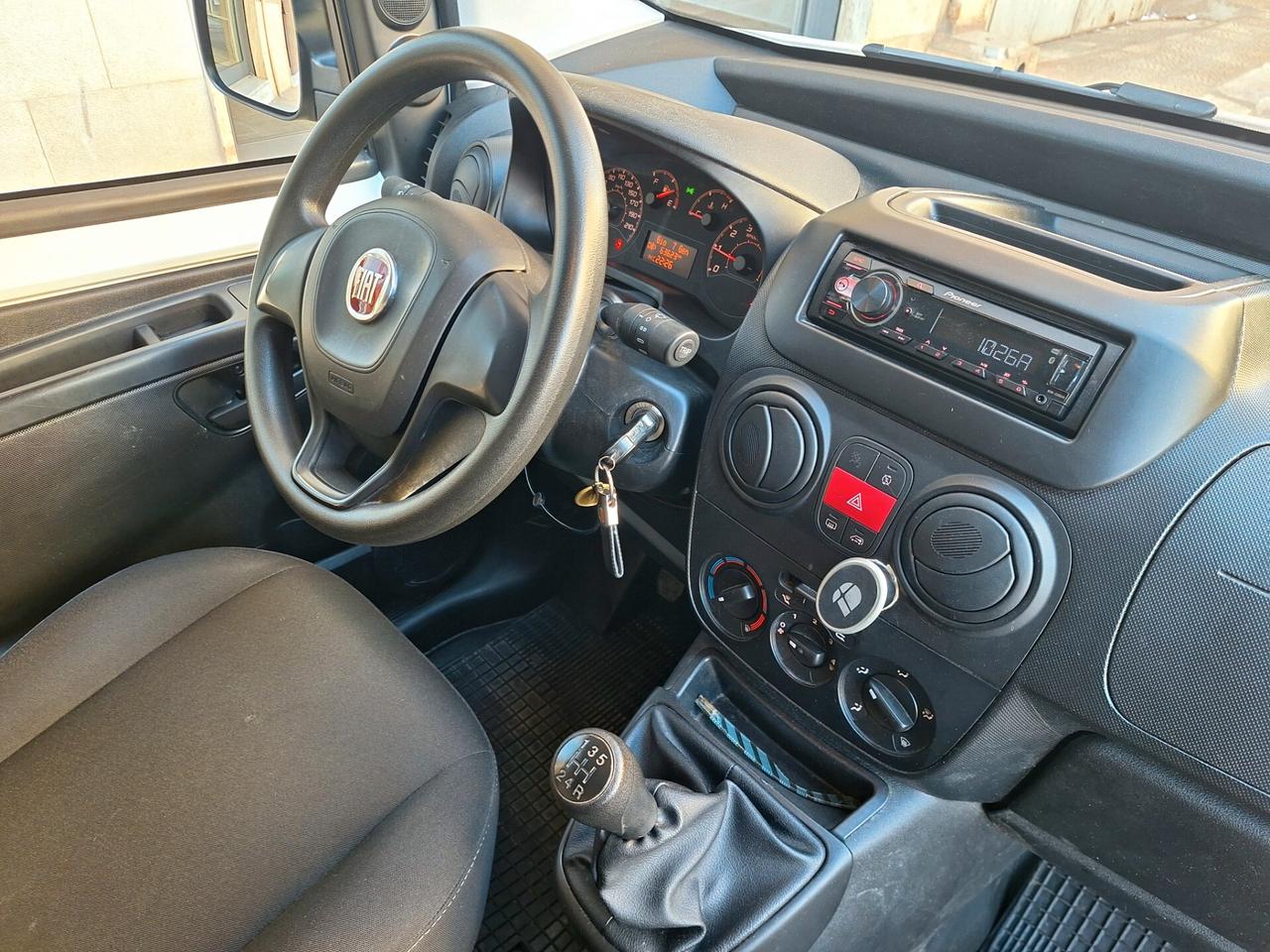Fiat Fiorino 1.3 MJT 95CV Combinato Adventure