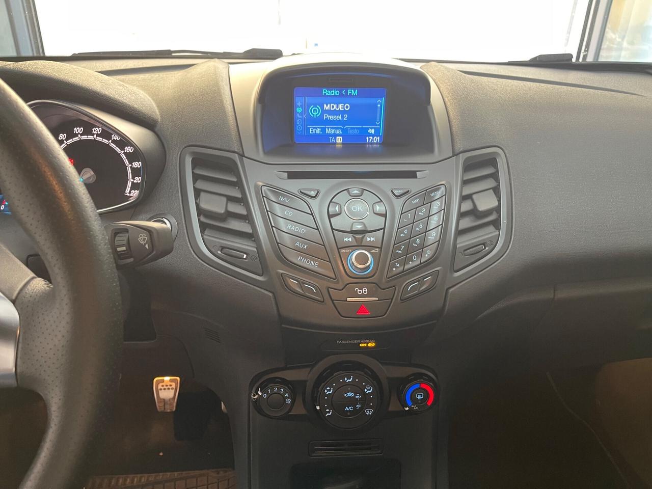 Ford Fiesta 1.5 TDCI 75CV 5 ST-Line