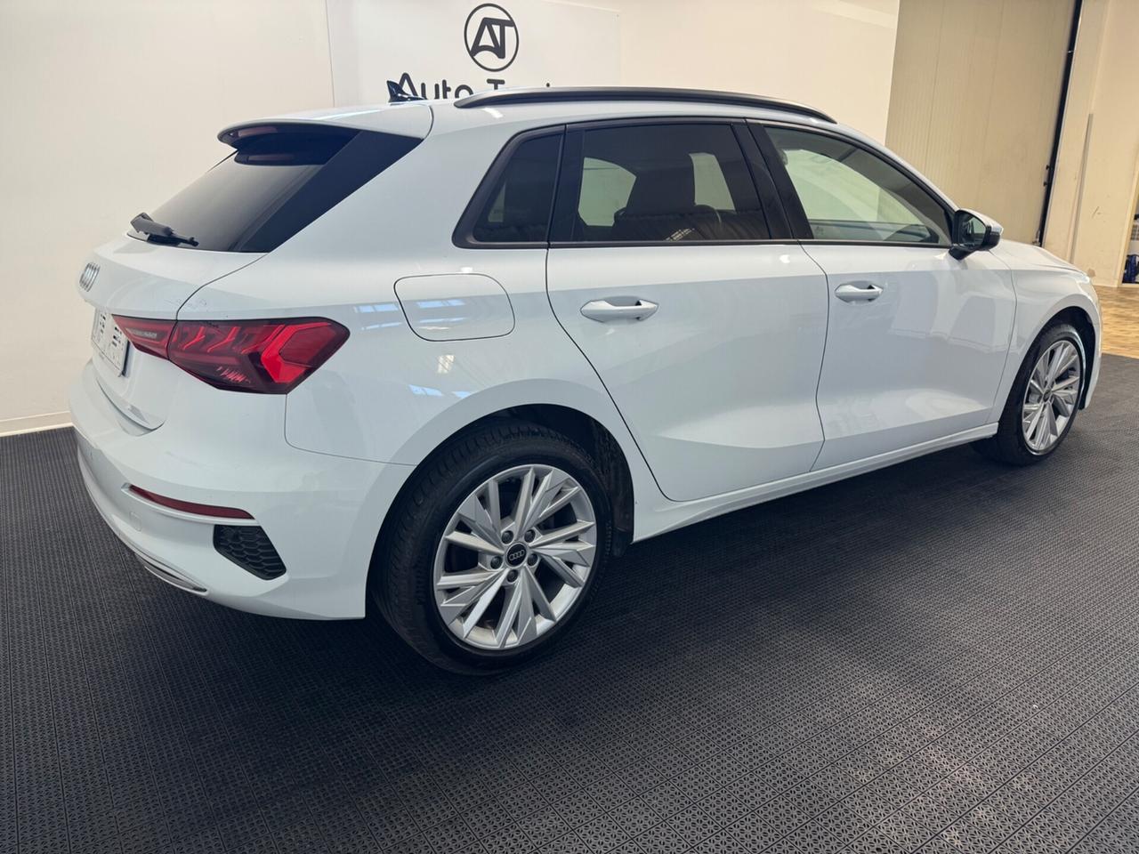 Audi A3 SPB 35 TDI S tronic Business Advanced