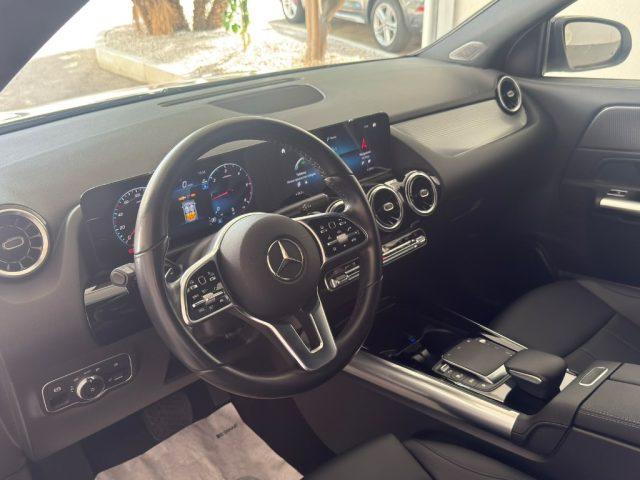 MERCEDES-BENZ GLA 220 d Automatic Sport Plus