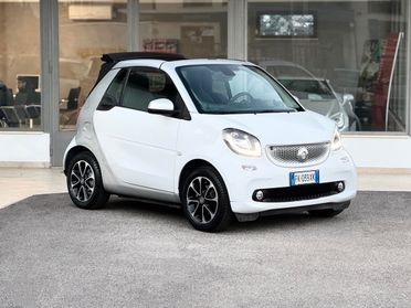 Smart ForTwo 1.0 Cabrio 70CV E6 Automatica Neo - 2017