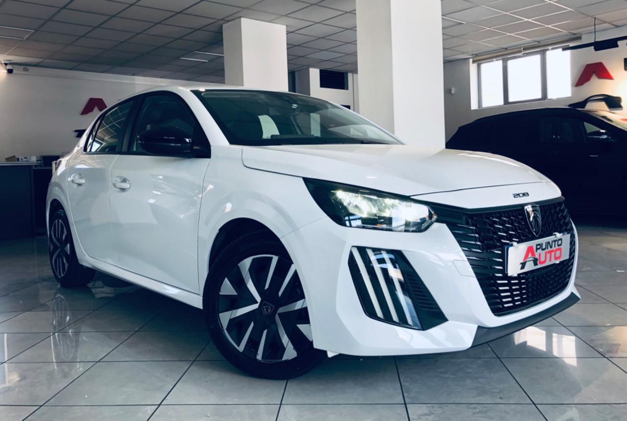 Peugeot 208 1.2 benzina neopatenti 15mila km