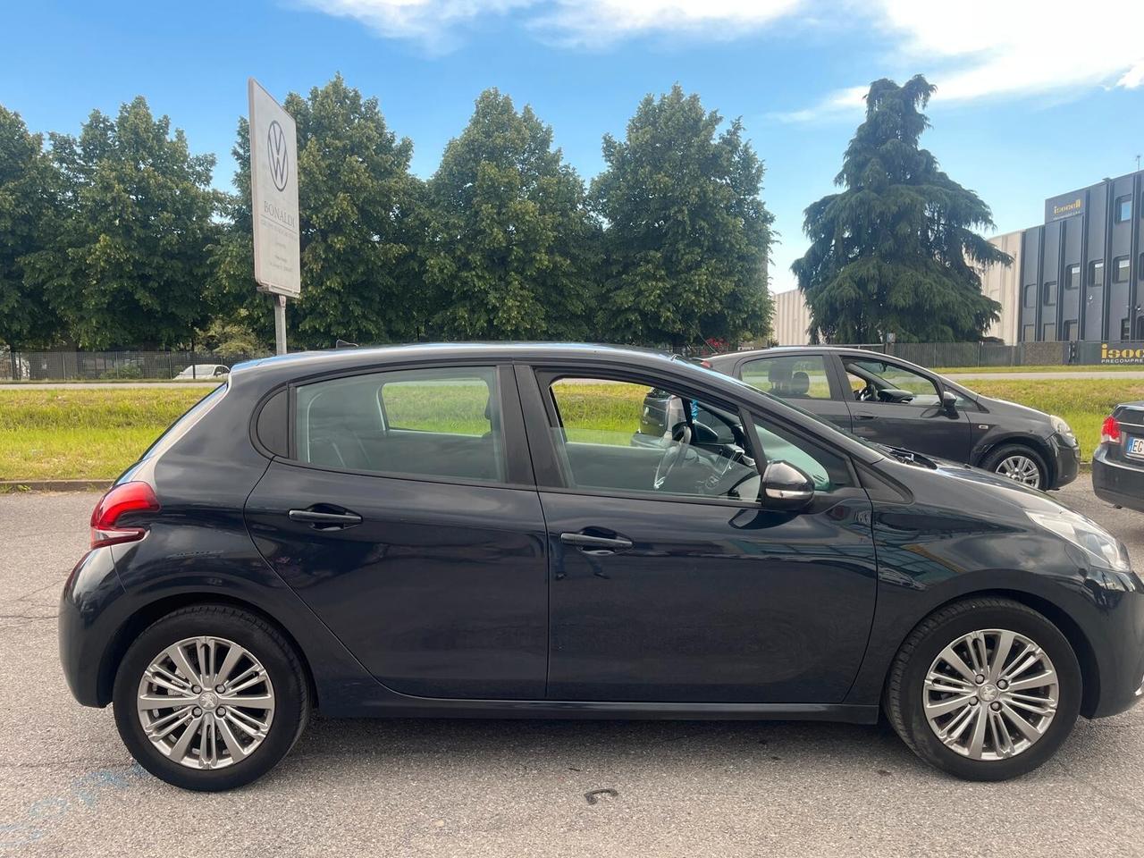 Peugeot 208 PureTech 82 5 porte Active
