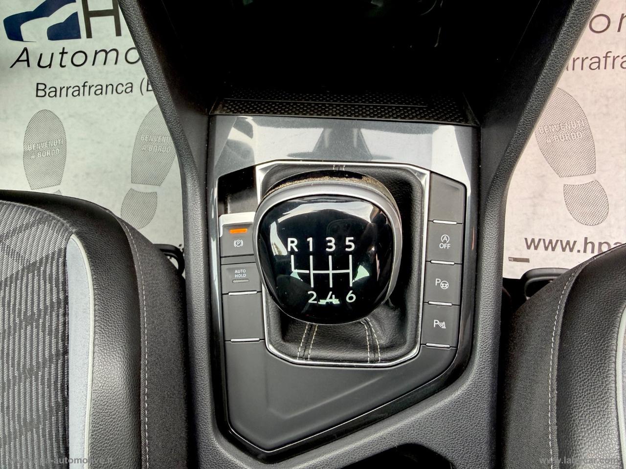 VOLKSWAGEN Tiguan 2.0TDI R-LINE FULL LED NAVI AID ACTIVE INFO DISPLAY PELLE RETROCAMERA