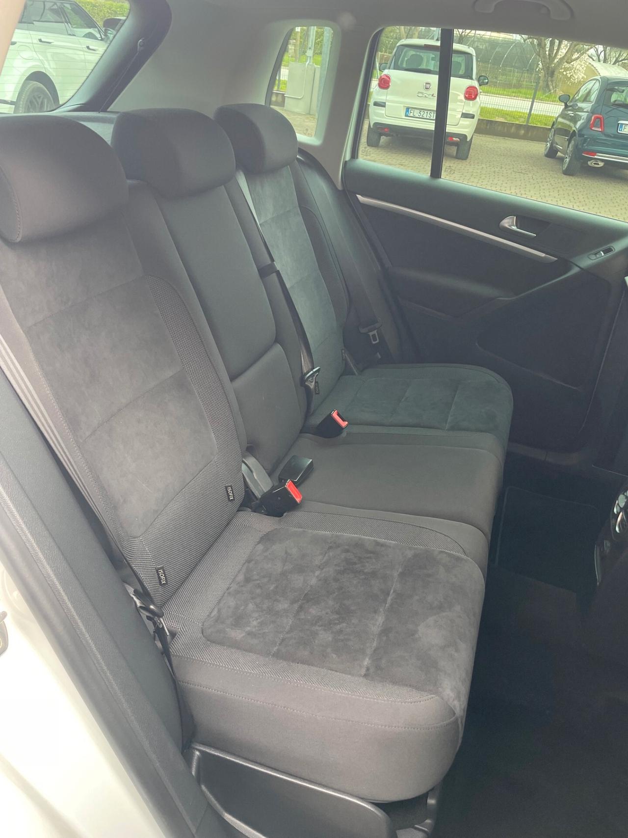 Volkswagen Tiguan 2.0 TDI 110 CV Sport & Style BlueMotion Technology