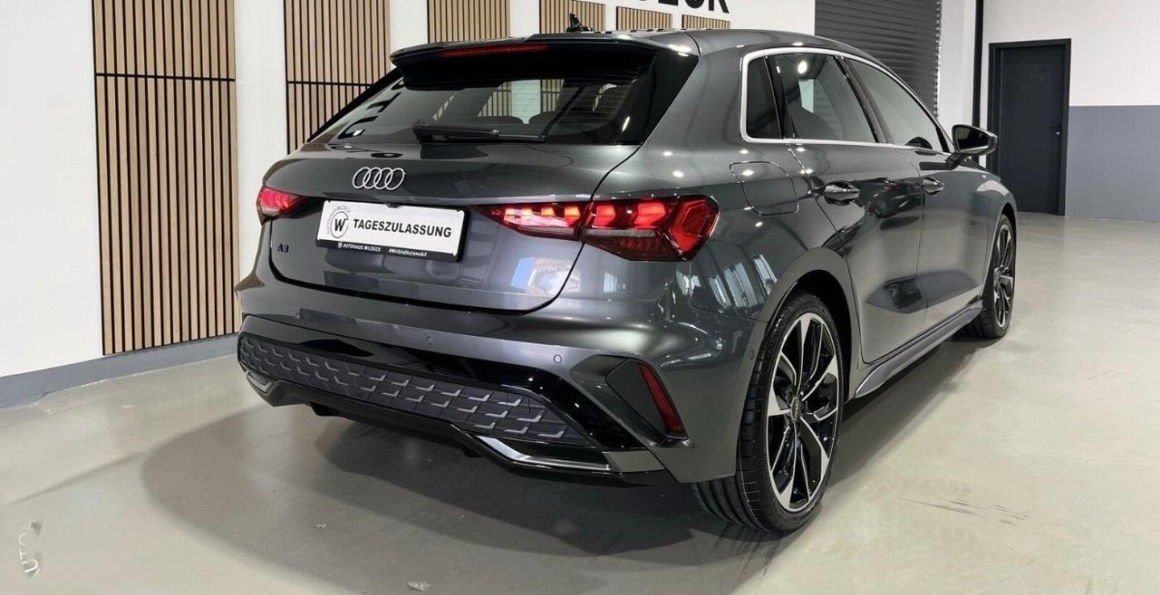 Audi A3 SPB 35 TDI S tronic S Line Nuovo Mod Tetto Pelle Matrix