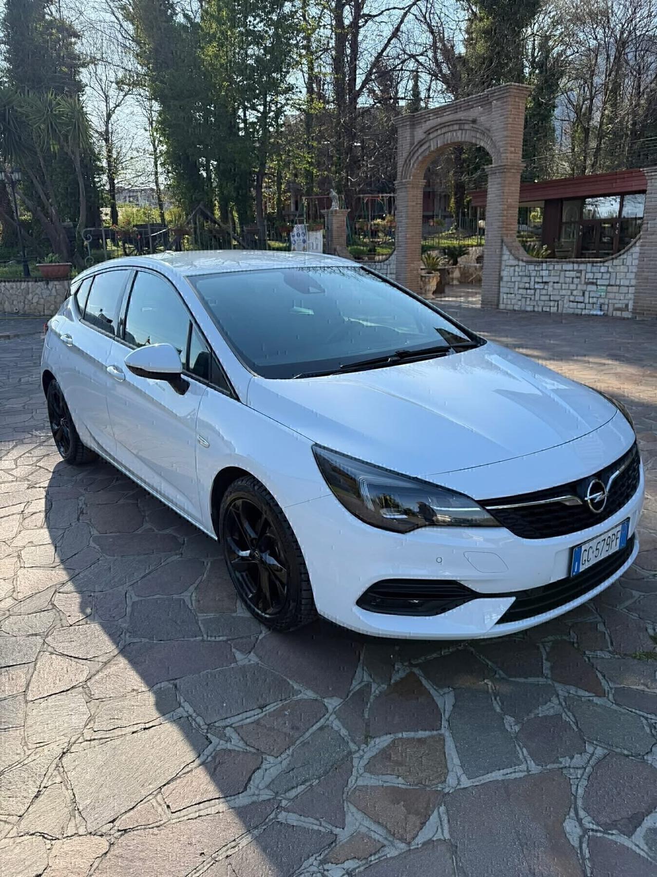 Opel Astra GS Line berlina 1.5 Diesel anno 09-2020