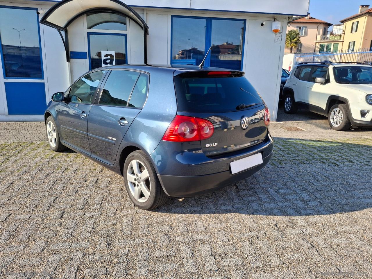 VOLKSWAGEN Golf 1.9 TDI DPF 5p. United