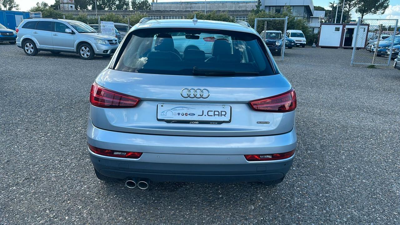Audi Q3 2.0 TDI 150 CV quattro S tronic Sport