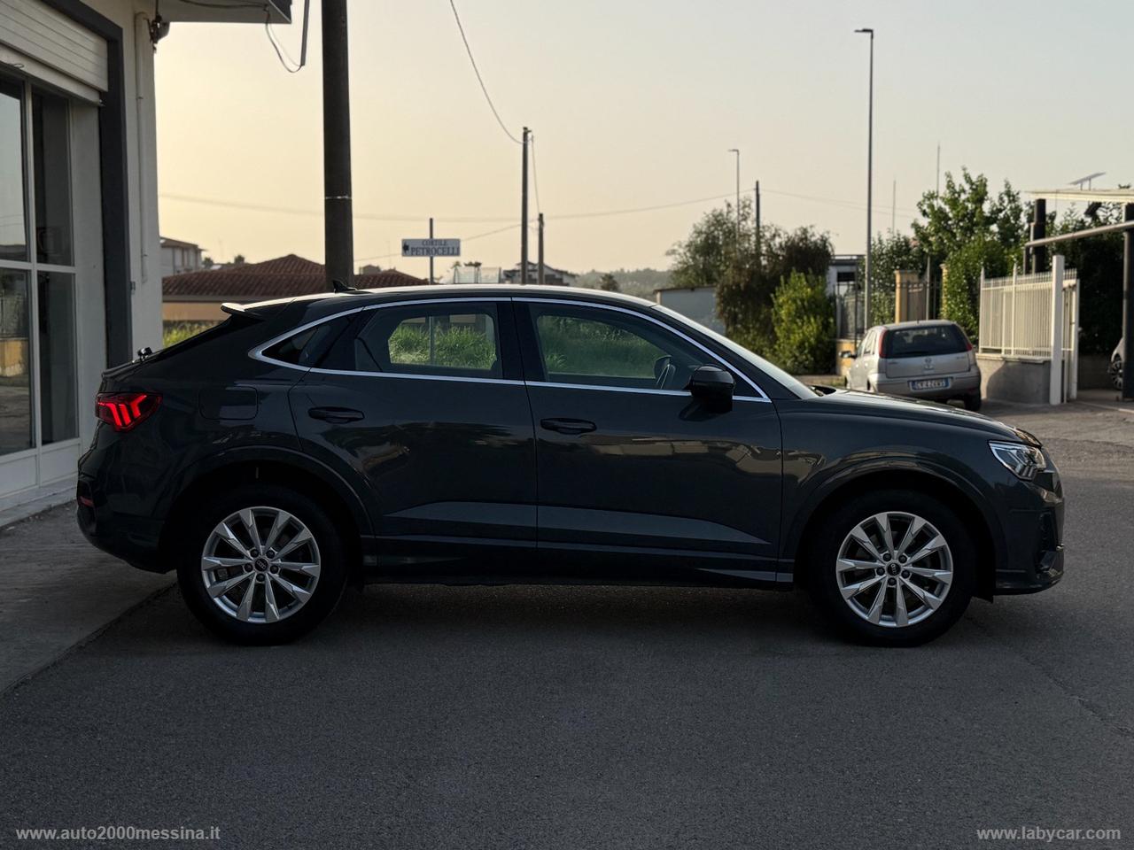 AUDI Q3 SPB 35 TDI S tronic Business Plus