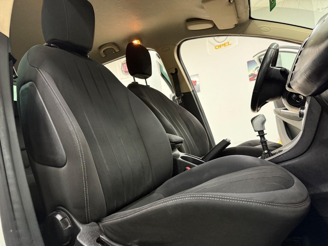 Lancia Delta 1.6 mjt platino