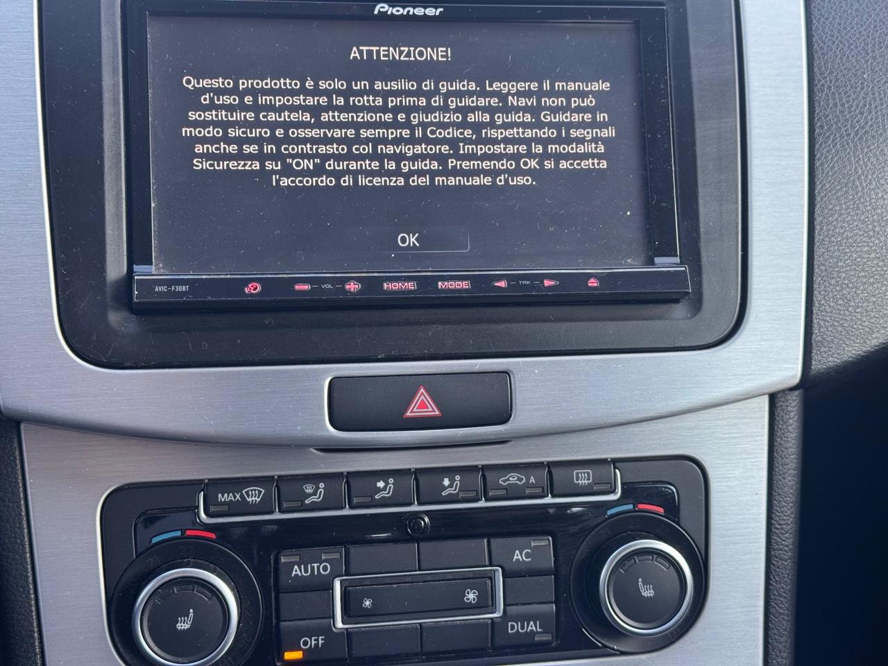 Volkswagen Passat 2.0 TDI DSG Highline BlueM. Tech.