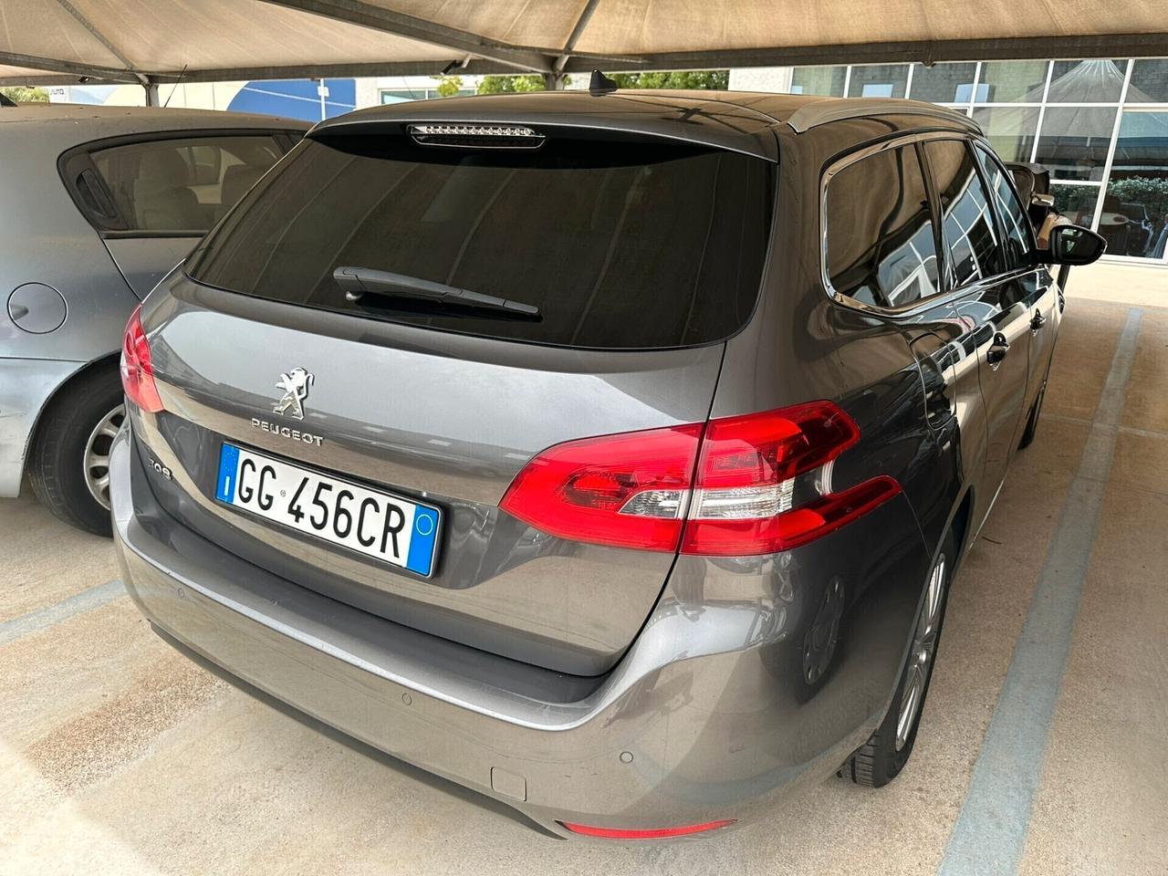 Peugeot 308 BlueHDi 130 S&S SW Allure Pack